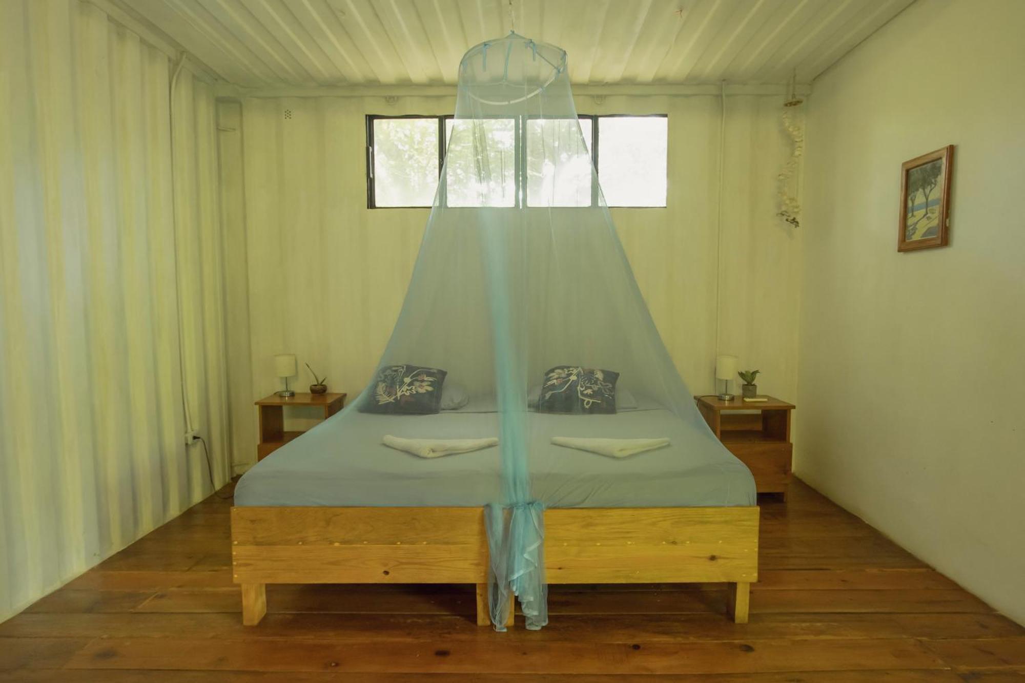 Mola Mola Surf Popoyo Bed & Breakfast Ngoại thất bức ảnh