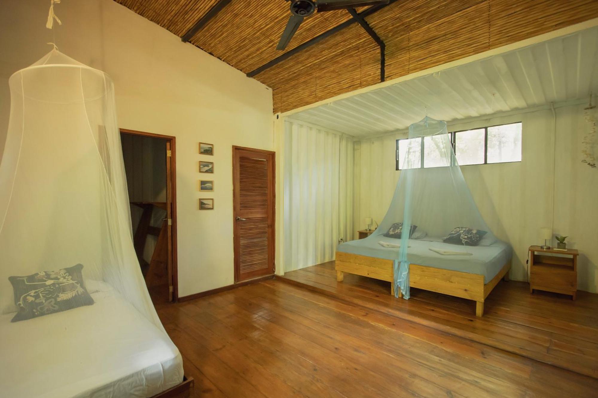 Mola Mola Surf Popoyo Bed & Breakfast Ngoại thất bức ảnh